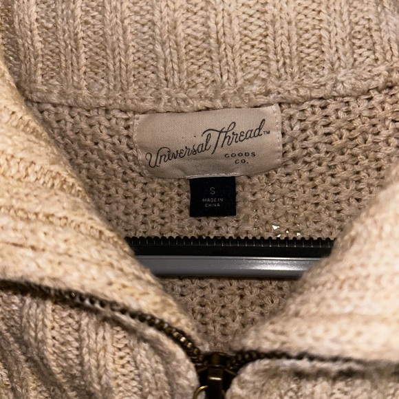 Universal thread quarter zip sweater - Picture 4 of 5